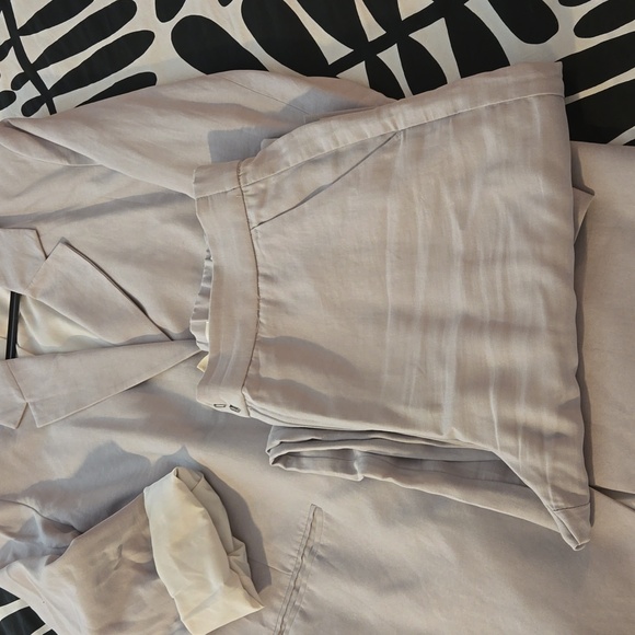 H&M set. - Picture 3 of 5